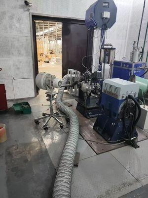 0.05% एफएस सटीकता के साथ 75kW गैसोलीन इंजन डायनामोमीटर परीक्षण बेंच